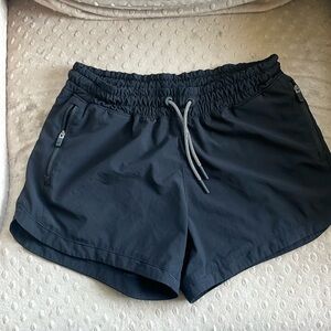 Athleta Girls black shorts - size XL (14)